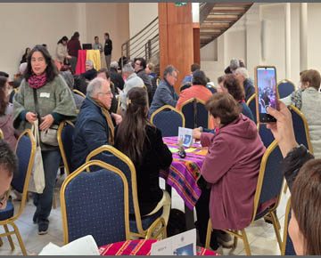 Encuentro de Mons. Fernando Chomalí con las Comunidades Laicas